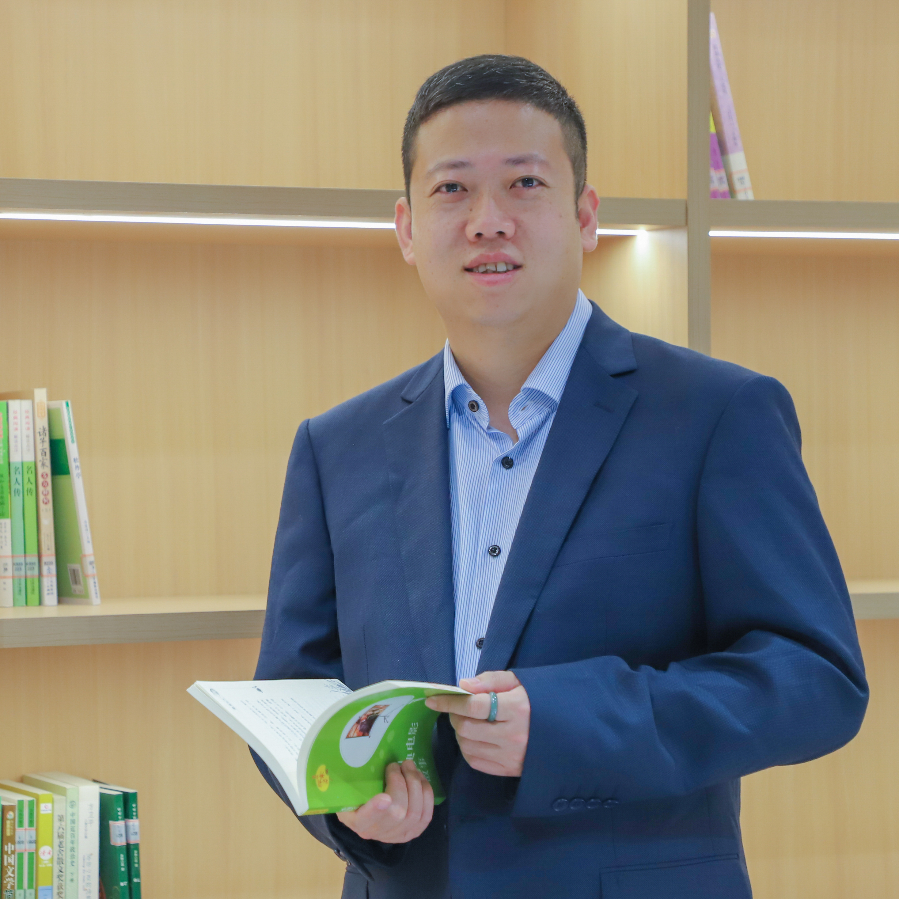 吕鹏飞